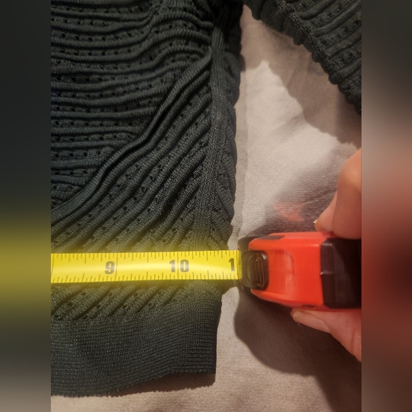 bebe size XS zippered green top - Picture 4 of 6